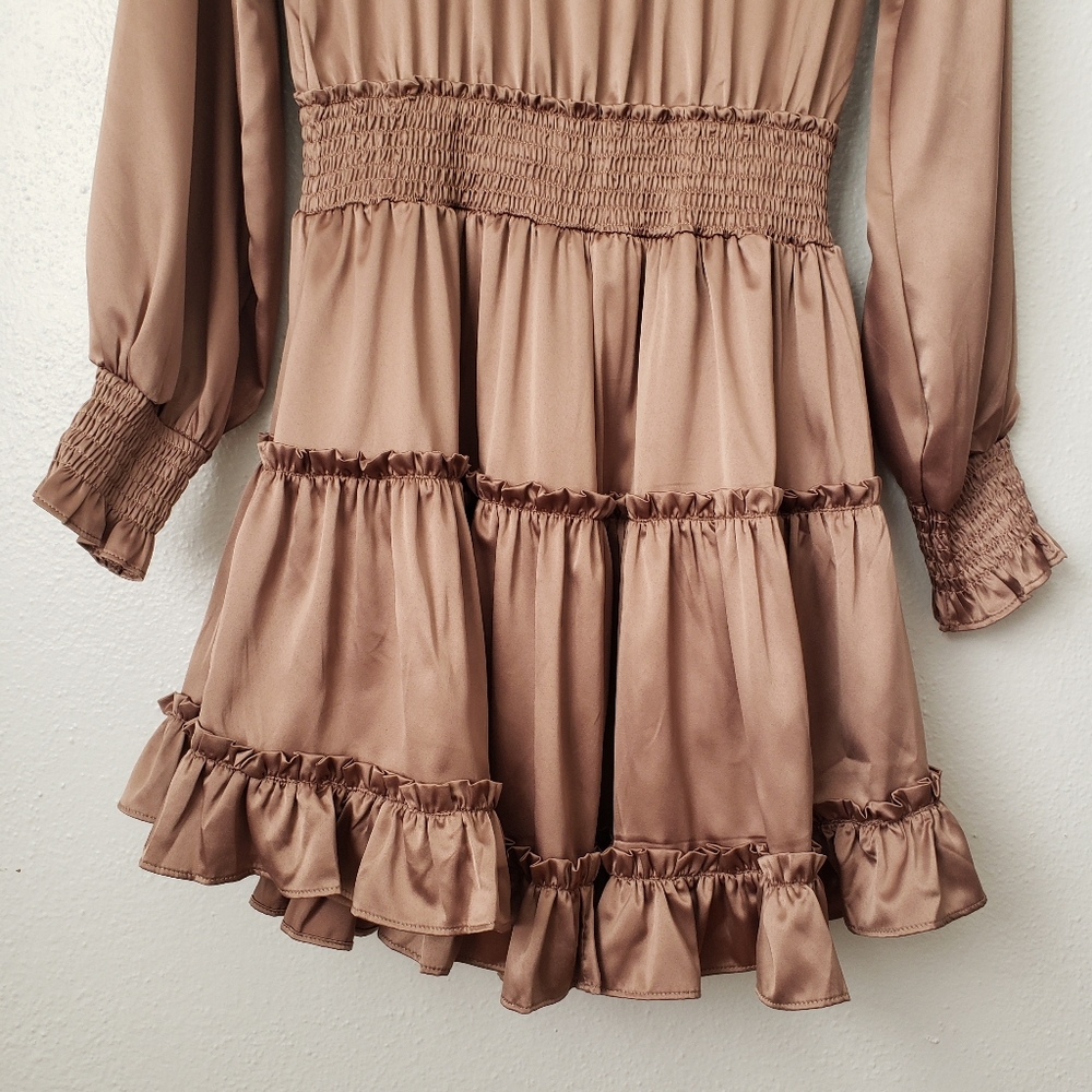Aeom Satin Mauve Ruffled Long Sleeve Dress Small - Picture 10 of 16